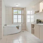6 Bedroom Stunning In * Højer