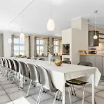 6 Bedroom Stunning In Ferienhaus