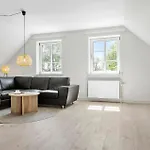 Ferienhaus 6 Bedroom Stunning In *